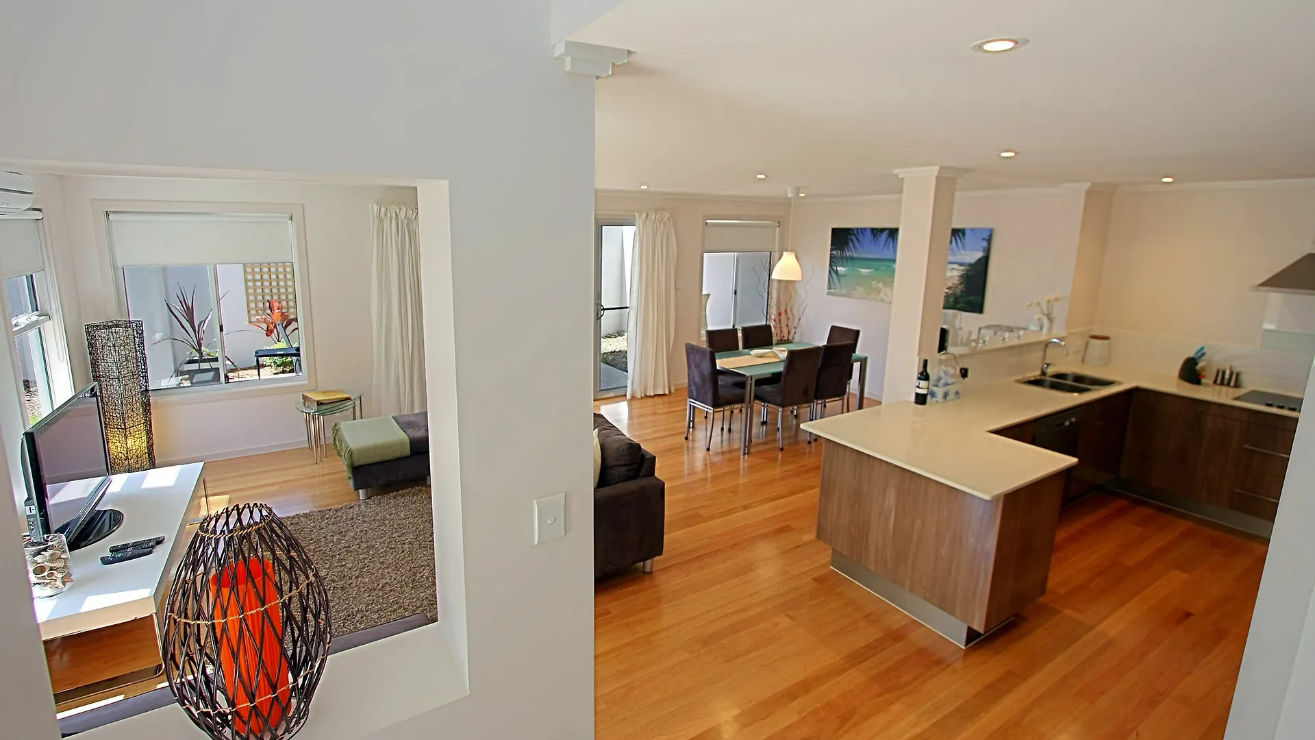 A Perfect Stay At Driftaway, Browning Street Byron Bay Australia